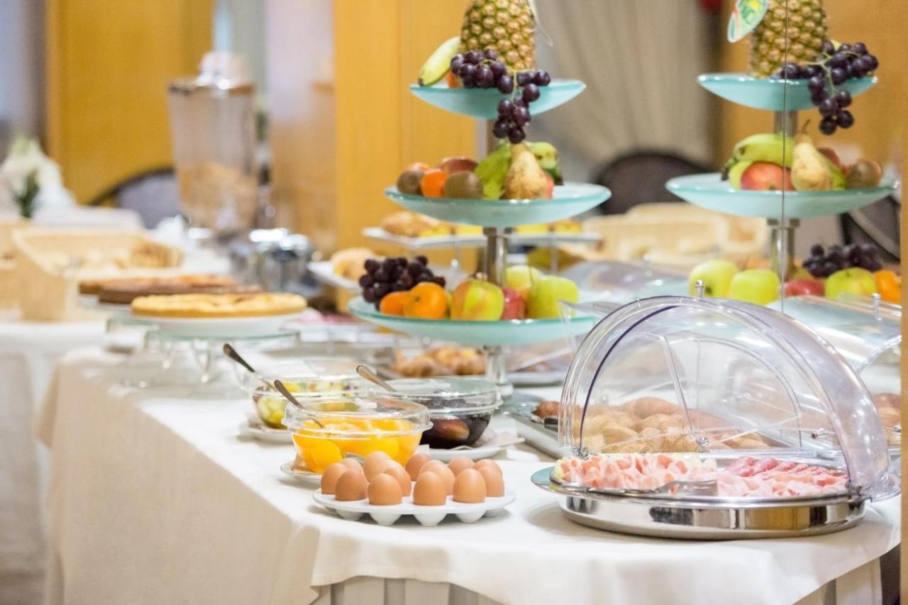 Best Western Hotel Liberta Μόντενα Εξωτερικό φωτογραφία