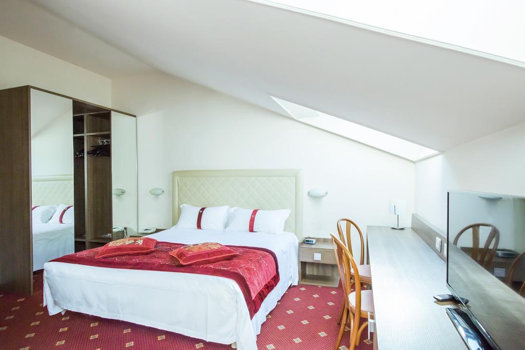 Best Western Hotel Liberta Μόντενα Εξωτερικό φωτογραφία