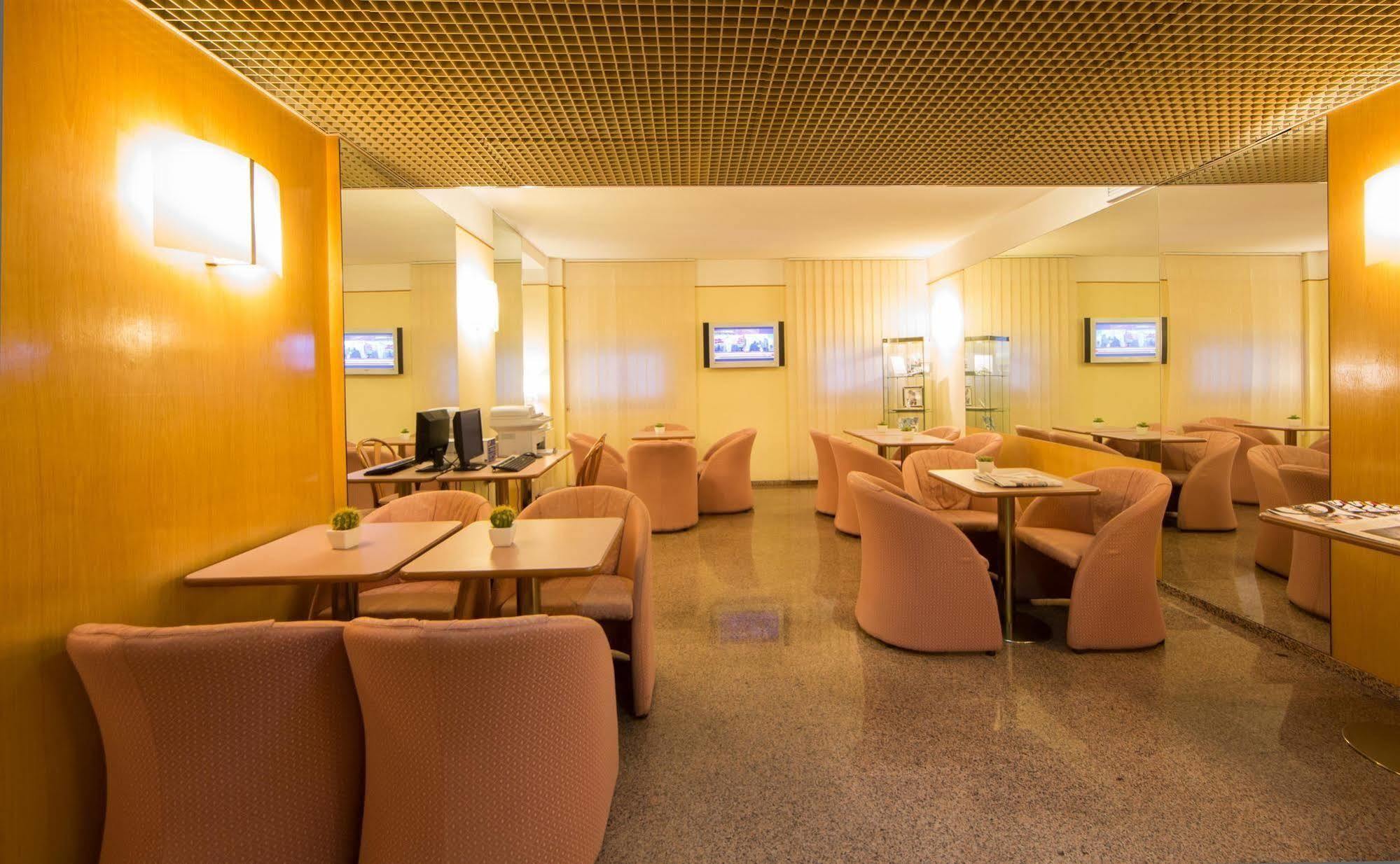 Best Western Hotel Liberta Μόντενα Εξωτερικό φωτογραφία